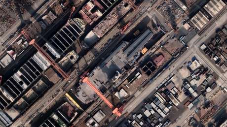 China podría botar esta semana su portaviones más potente