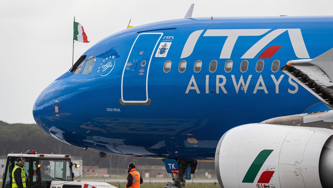 2 pilotos se quedan dormidos en pleno vuelo de Nueva York a Roma y desatan las alarmas en tierra por un posible secuestro