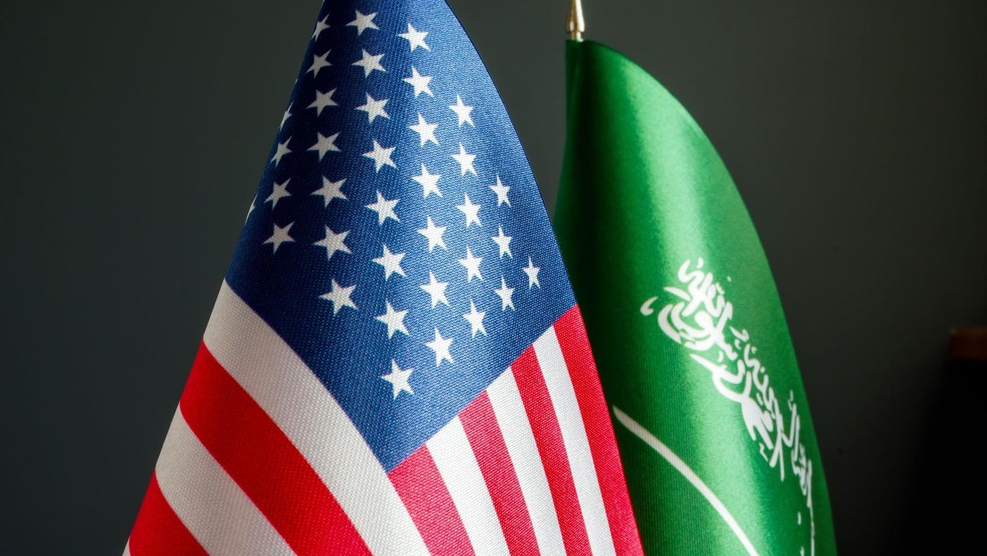 "Yo no le daría la mano": Congresista estadounidense dice que Biden no debería reunirse con el príncipe heredero de Arabia Saudita