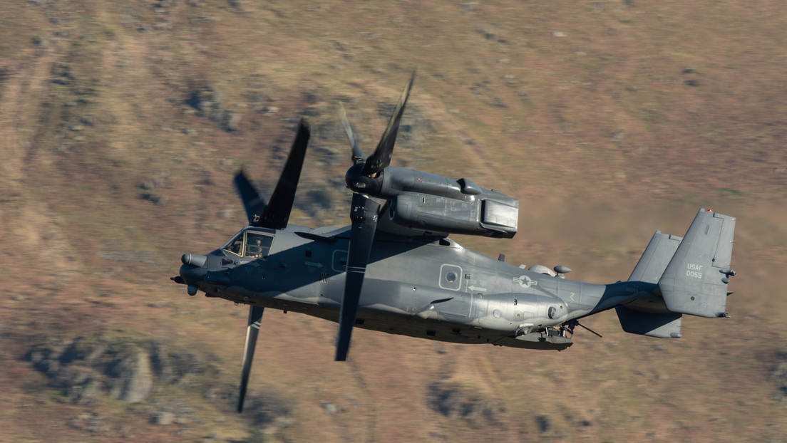 Al menos 4 muertos tras estrellarse una aeronave militar estadounidense en California