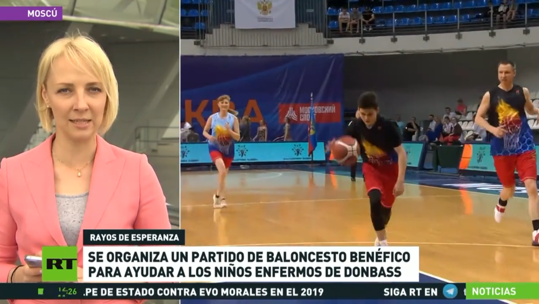 Organizan en Moscú un partido de baloncesto benéfico para ayudar a los niños enfermos de Donbass