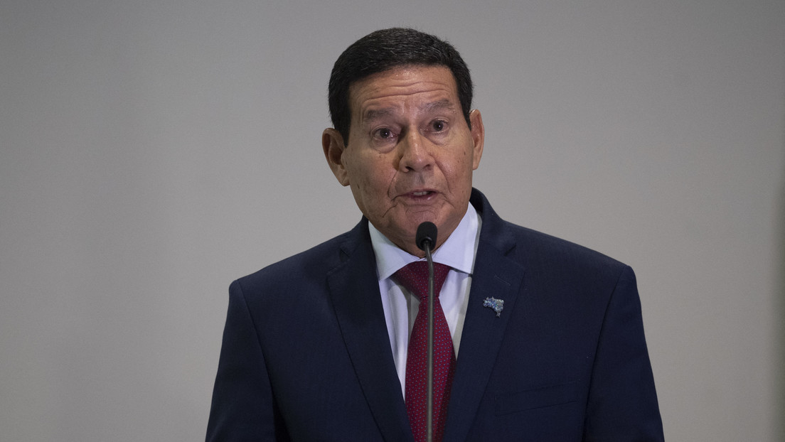 "La gente bebe, se emborracha": Las polémicas declaraciones del vicepresidente de Brasil sobre los asesinos confesos de Dom Phillips y Bruno Pereira