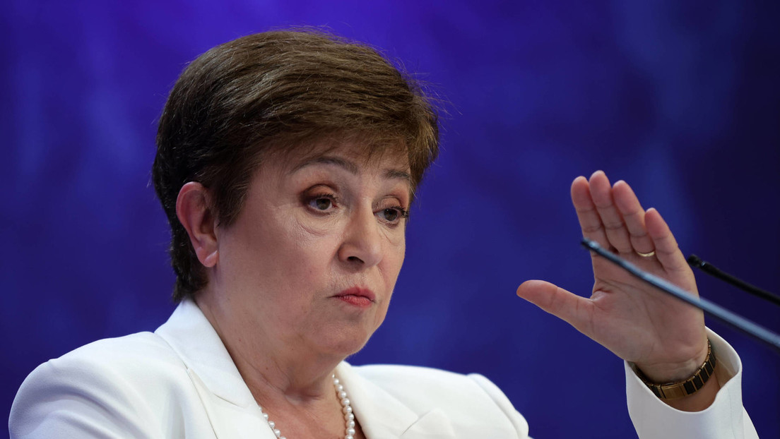 El FMI afirma que "se está estrechando el camino para evitar una recesión en EE.UU."