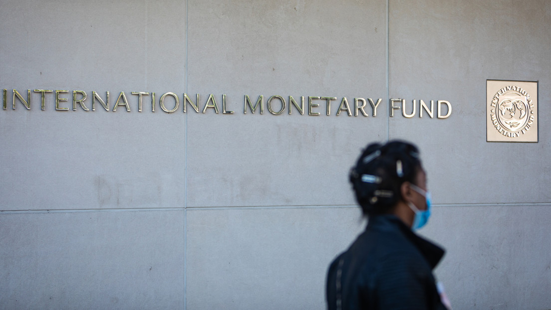 El FMI aprueba el desembolso de 1.000 millones de dólares para Ecuador en medio de las protestas contra las políticas de Guillermo Lasso