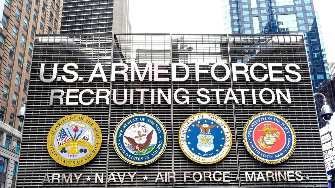 Reportan que el Ejército de EE.UU. afronta problemas para captar reclutas y baja a mínimos el porcentaje de jóvenes elegibles