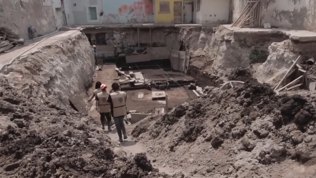 Descubren en la Ciudad de México 4 entierros infantiles prehispánicos dentro de un complejo habitacional mexica