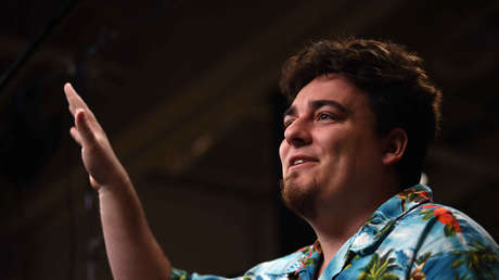 El creador de una firma de gafas de realidad virtual comprada por Facebook invierte en defensa y, sin haber cumplido 30 años, se hace multimillonario