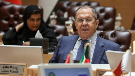 Lavrov: "En Europa, la gente sufre el aumento de los precios, mientras decenas de miles de millones de dólares se destinan al armamento de Ucrania"