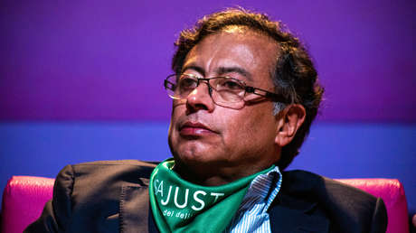 Un medio colombiano muestra videos de reuniones privadas de la campaña presidencial de Gustavo Petro y el candidato responde