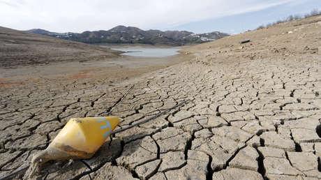 ¿Escasez natural o estructural?: España se adentra en el verano con sus embalses en los niveles más bajos de la última década