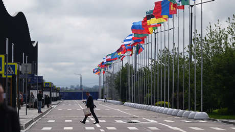 Arranca en San Petersburgo el XXV Foro Económico Internacional con 40 delegaciones de todo el mundo pese a los intentos de Occidente de aislar a Rusia