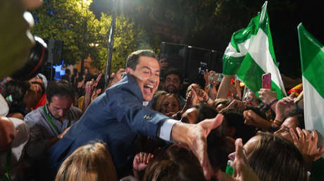 El conservador Partido Popular obtiene la mayoría absoluta por primera vez en Andalucía, la región más poblada de España