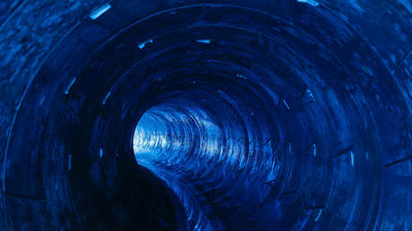 Hallan a un niño que estuvo 8 días atrapado en una alcantarilla en Alemania