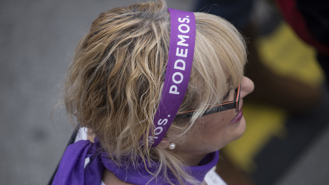 Una cadena 'progre', un 'malo malísimo' y 'fake news': así operó la mafia mediática en España para destruir a Podemos