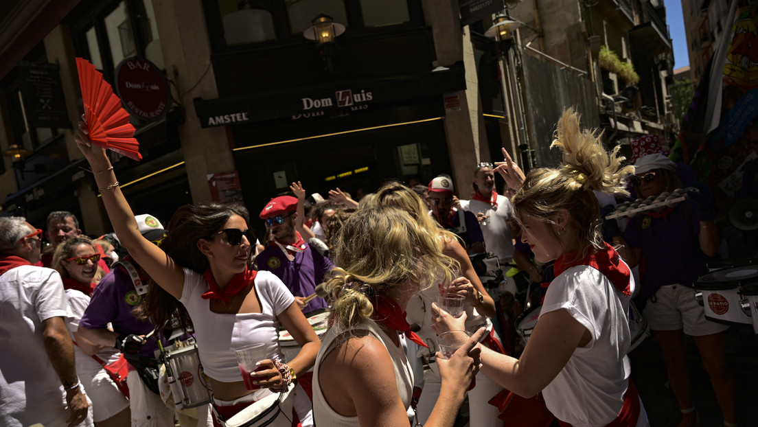 Ataques con jeringuillas llegan a los Sanfermines en España tras provocar pánico y alerta en Francia y otros países de Europa