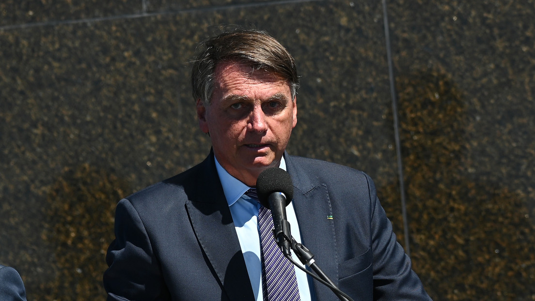 La oposición brasileña pide a la Justicia que investigue a Bolsonaro por atacar al sistema electoral en una reunión con embajadores