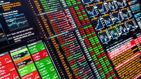 Bloomberg alerta de una "cascada de impagos" que puede afectar a mercados emergentes (como Argentina y El Salvador)