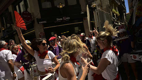 Ataques con jeringuillas llegan a los Sanfermines en España tras provocar pánico y alerta en Francia y otros países de Europa