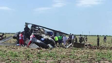 Cae un helicóptero de la Marina de México en Sinaloa (VIDEO)