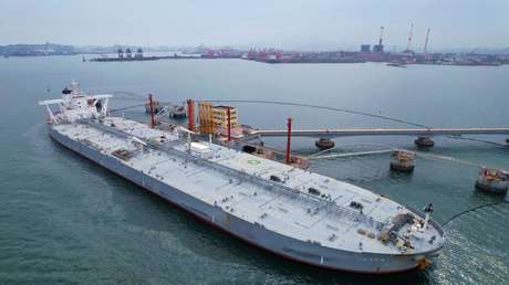 WSJ: Las empresas de buques petroleros de la UE se apresuran a transportar crudo ruso antes de que entren en vigor las sanciones aplazadas