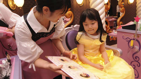 "La magia ha desaparecido": Disney cambia los nombres de sus empleados a 'aprendices de hada madrina' para ser más inclusivos