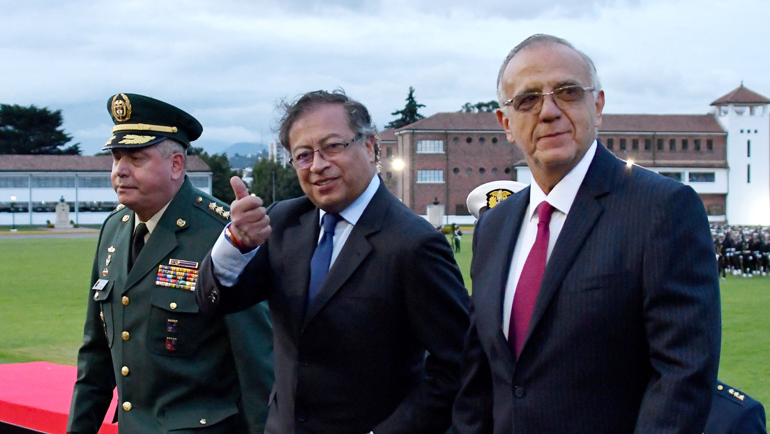 Colombia anuncia el fin de los bombardeos en zonas donde haya menores de edad