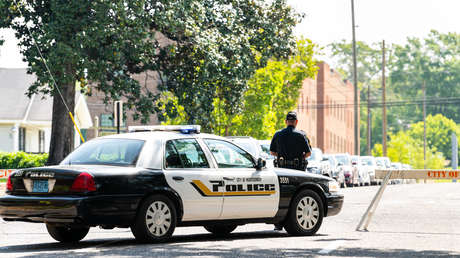 Niña de 12 años escapa de un secuestrador y guía a la Policía hasta el lugar donde había 2 cadáveres (FOTO)