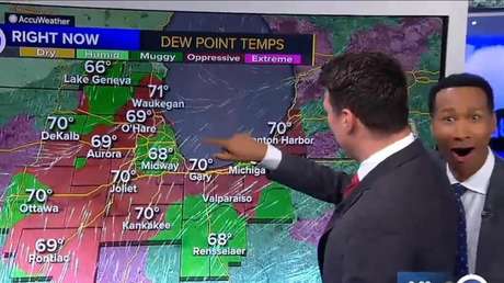 Un meteorólogo se sorprende en directo al descubrir que su mapa del tiempo es una pantalla táctil (VIDEO)