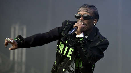 El rapero Lil Uzi Vert se injerta cuatro diamantes en los dedos de la mano derecha