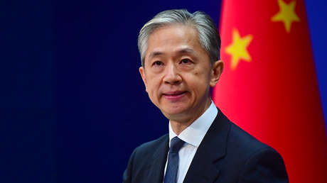 Cancillería de China: "El 'momento Kabul' marca el fracaso de la 'transformación democrática' impuesta por EE.UU."