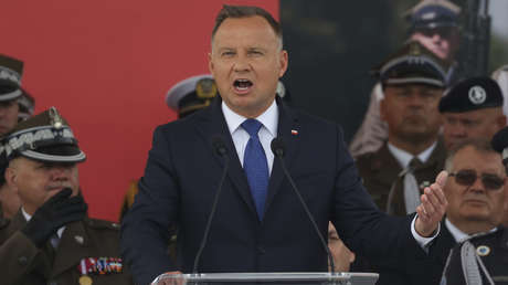 "No les importa que cometieran un extermino masivo de polacos": el presidente de Polonia homenajea a los soldados de la República Popular de Ucrania