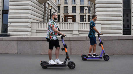 VIDEO: Prueban en Rusia un nuevo modelo de patinete eléctrico autónomo que reconoce obstáculos y los evita