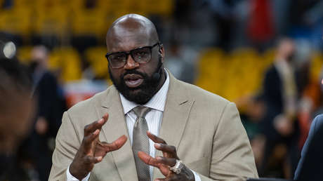 Shaquille O'Neal afirma que la Tierra es plana porque no "se puso de cabeza" en el avión