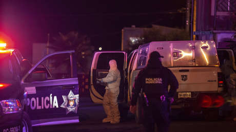 Descubren una cabeza humana en una mochila con un mensaje de amenaza en una taquería en México