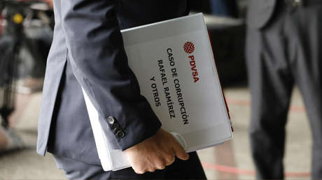 Venezuela denuncia un "mega robo" por casi 5.000 millones dólares que habría ejecutado el exministro Rafael Ramírez contra PDVSA