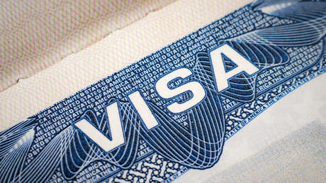 Desmantelan una mafia en Colombia que emitió más de 7.000 visas falsas para entrar a EE.UU.