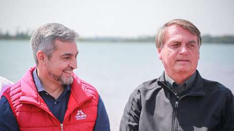 Bolsonaro y Abdo Benítez destacan el potencial de Mercosur al reunirse en el puente que unirá a Brasil y Paraguay