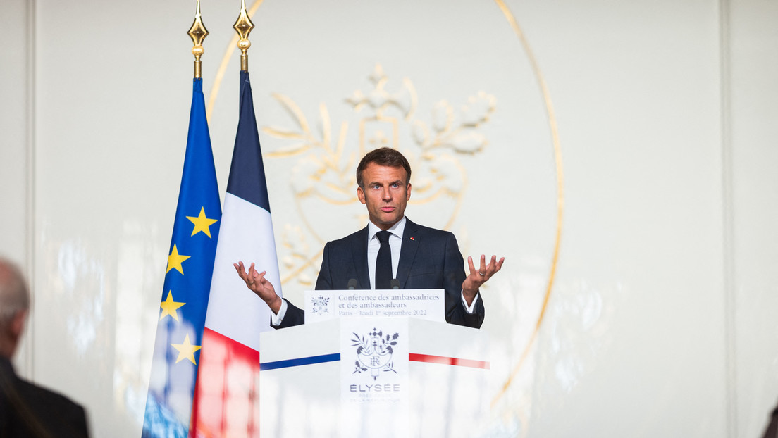 "¿Quién quiere que Turquía sea la única potencia  que sigue hablando con Rusia?": Macron aboga por el diálogo con Moscú