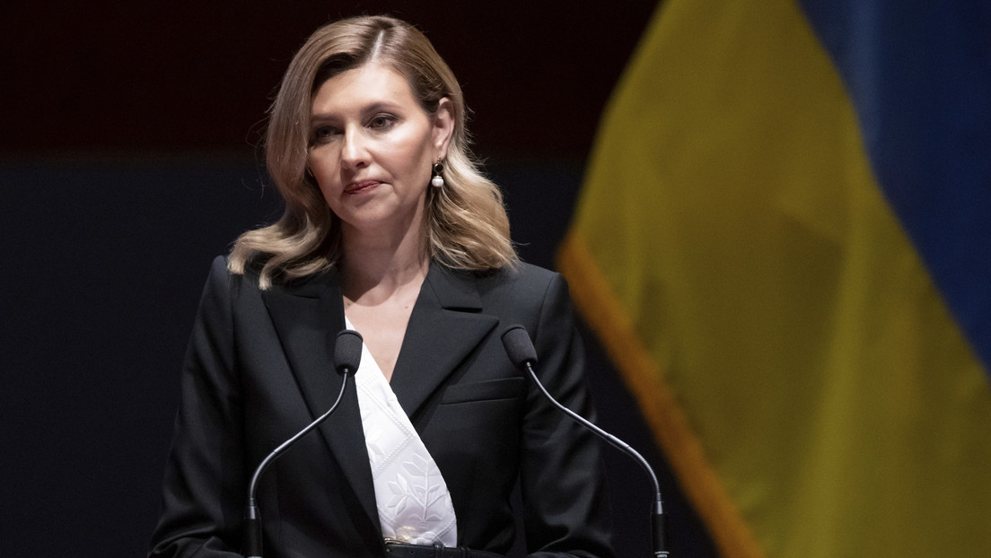 Yelena Zelénskaya insta a los británicos a mantener su apoyo a Kiev mientras "cuentan céntimos", y la Red responde