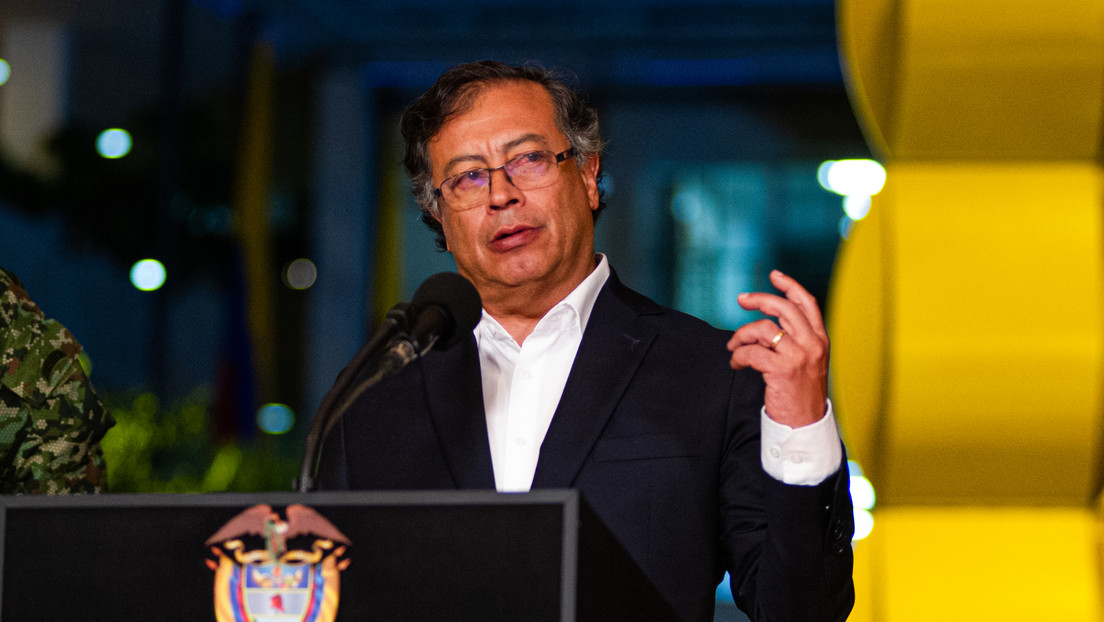 "Revivió Pinochet": Gustavo Petro genera polémica con un tuit sobre los resultados en Chile