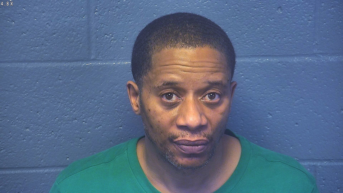 Hallan muerto en EE.UU. a un preso que demandó al personal de la cárcel por supuesta tortura de 'Baby Shark'