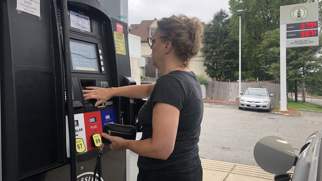 Aumenta el precio de la gasolina en EE.UU.
