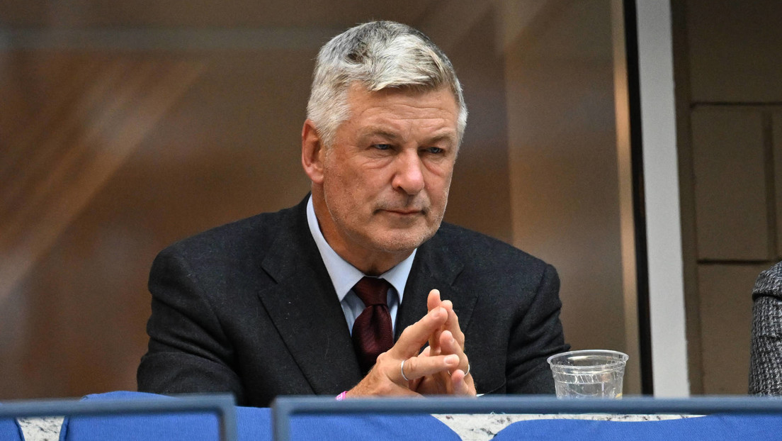 Una fiscal asegura que Alec Baldwin podría ser acusado de "homicidio"