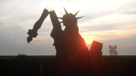 The Washington Times: "Los signos de un colapso inminente de EE.UU. están por todas partes"