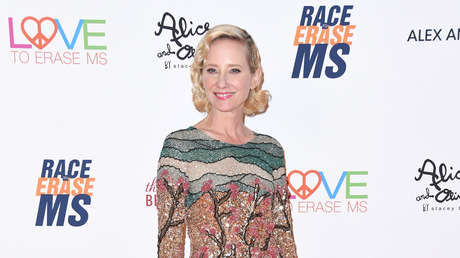 Revelan que la actriz Anne Heche estuvo atrapada en su coche en llamas durante 45 minutos