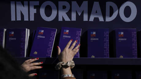 La Bolsa de Santiago de Chile abre con un alza de 6,7 % y baja el dólar tras el rechazo a la nueva Constitución