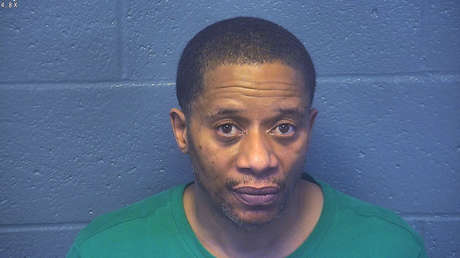 Hallan muerto en EE.UU. a un preso que demandó al personal de la cárcel por supuesta tortura de 'Baby Shark'