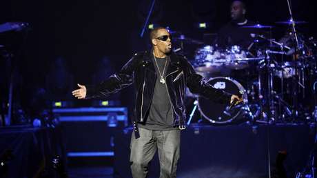 El cantante R. Kelly es declarado culpable de varios cargos de pornografía infantil y abuso sexual