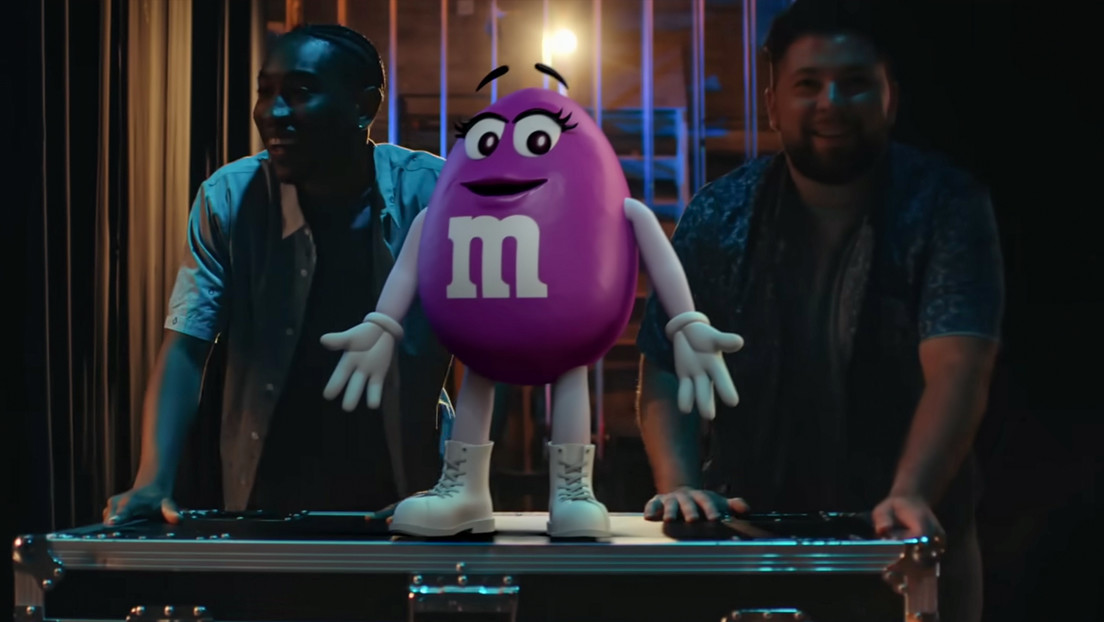 M&M's lanza un nuevo personaje de color morado para representar "la aceptación y la inclusión"