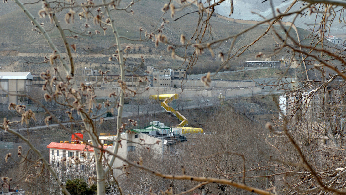 Incendio y disturbios dejan 4 muertos y decenas de heridos en una prisión de Teherán (VIDEOS, FOTOS)